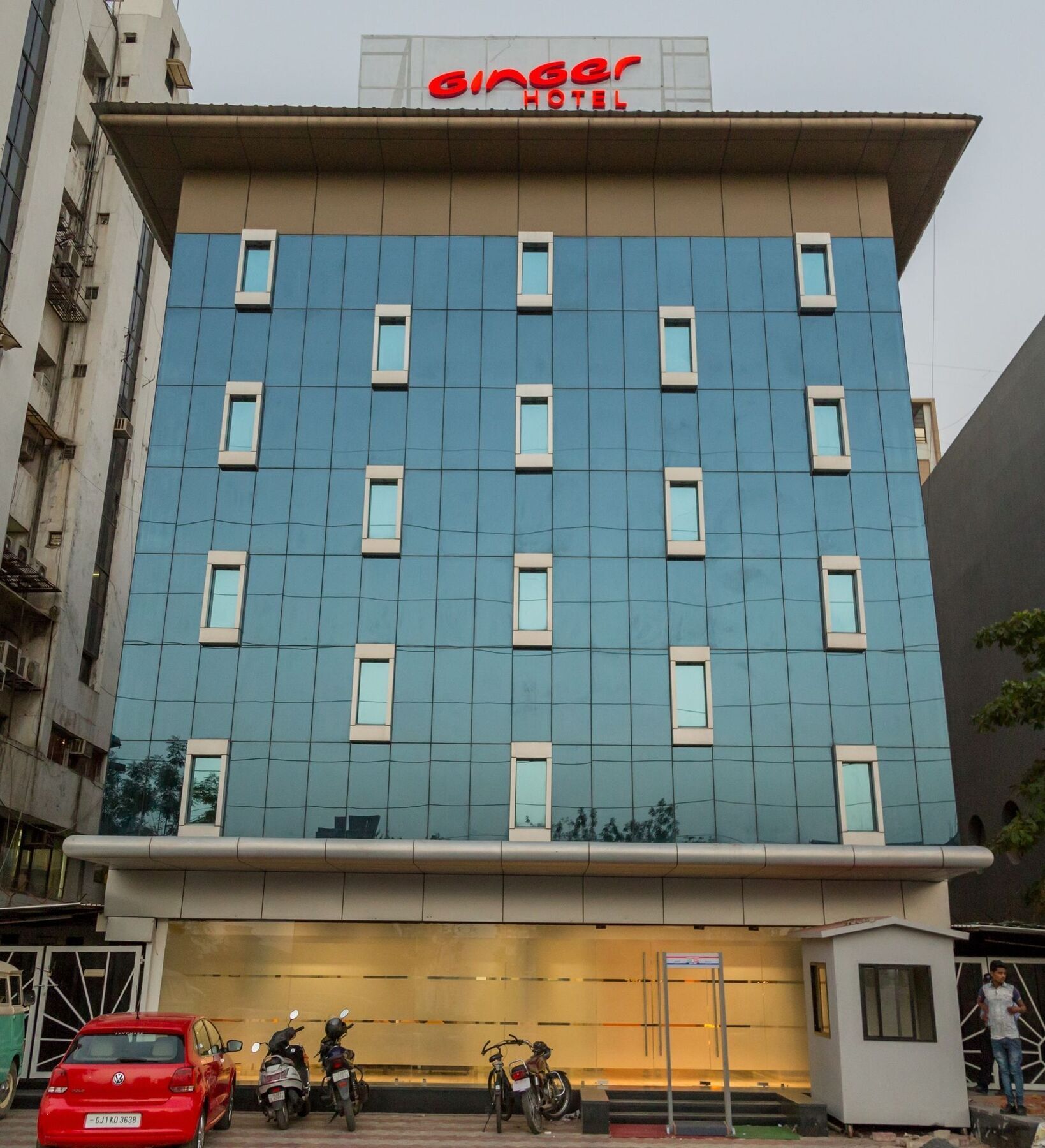 The Silver Leaf Hotel Ahmedabad Bagian luar foto